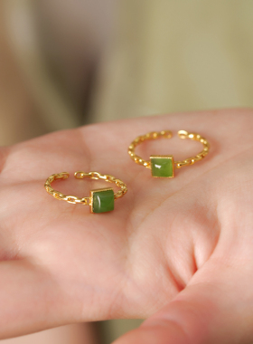 天然碧玉戒指纯银高级感和田玉