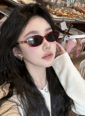 美式小框Y2K辣妹街拍椭圆墨镜女