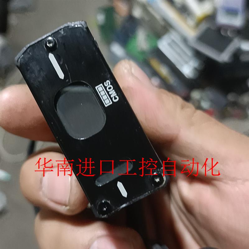 基恩士GVH130 数字CMOS激光位移传感器测距仪工业用 - 图1