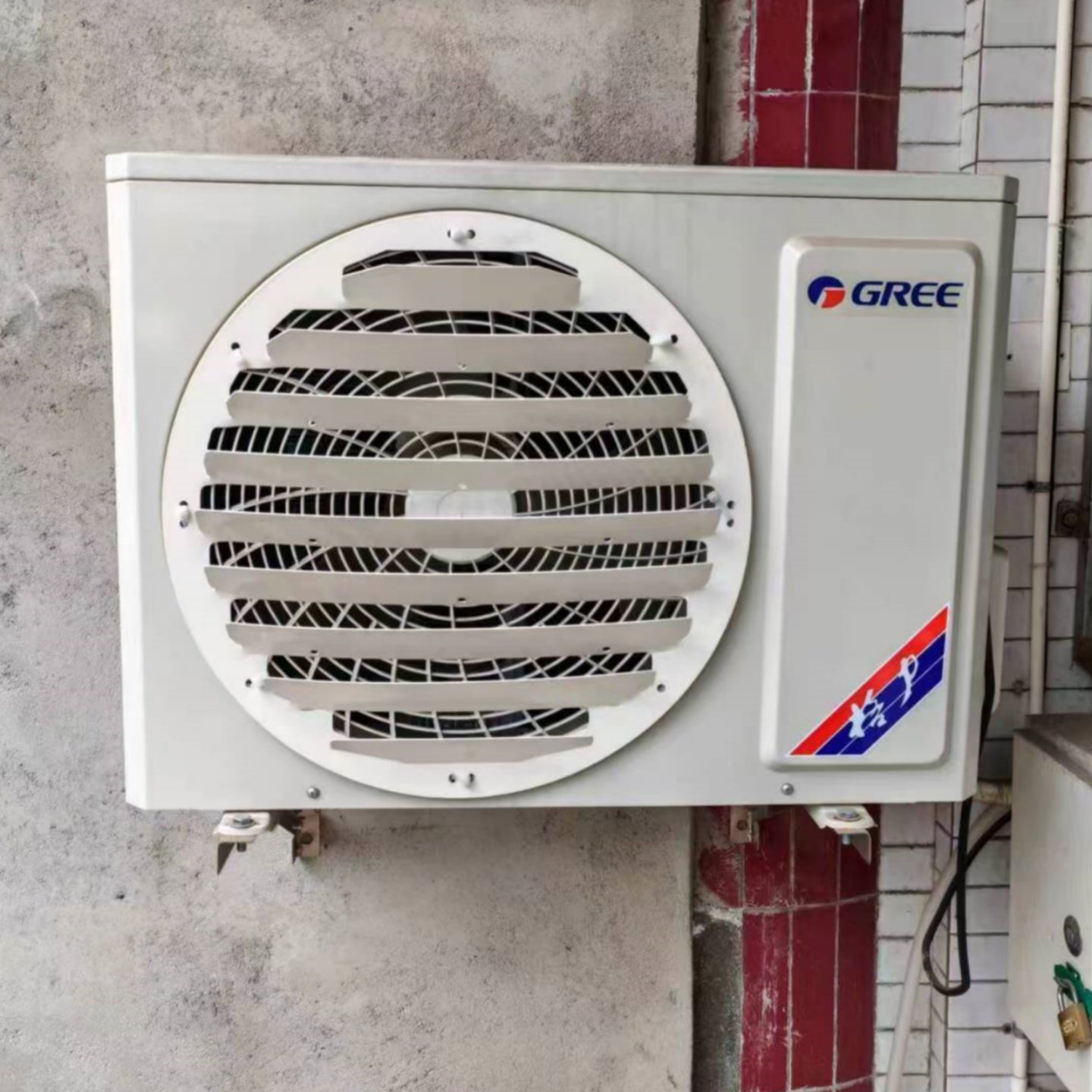 家用空调外机导风板改风罩防直吹散热神器免打孔安装导流改风神器,淘宝优惠券,粉丝福利购,淘宝优惠卷