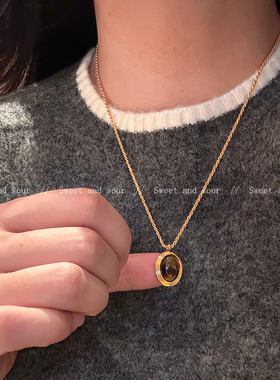 秋冬复古虎眼石项链高级感轻奢小众设计卫衣链配饰百搭新款毛衣链