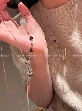 时尚简约水滴吊坠项链女秋冬小众设计感复古卫衣毛衣链配饰锁骨链