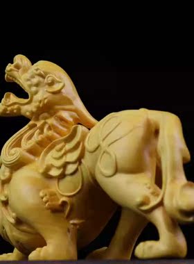 雕刻实木麒麟摆件家居工艺品