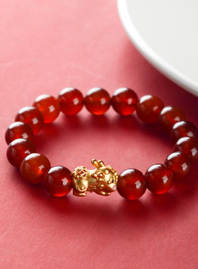 2026年新款天然红玛瑙貔貅手串