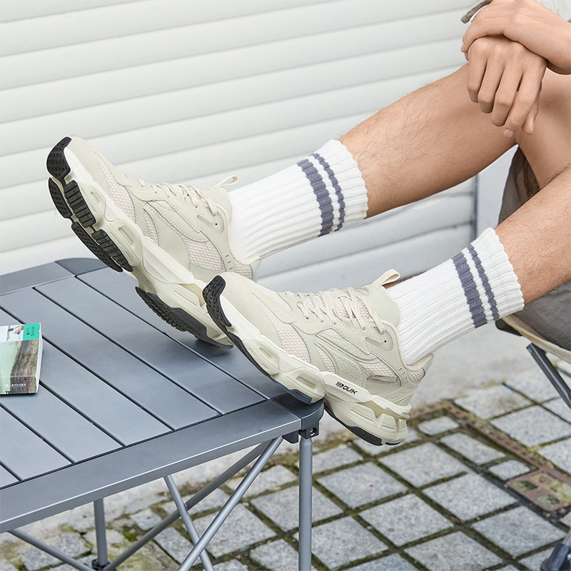 361度男鞋灵眸PRO运动鞋情侣耐磨防滑老爹鞋男款复古休闲鞋子女鞋