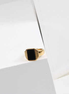 欧美INS风小众印章金色复古长方形戒指女冷淡风时尚个性指环钛钢