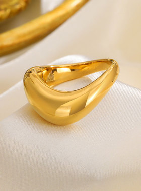 欧美INS风女士钛钢镀18K金光面简约不规则戒指指环中指食指戒百搭
