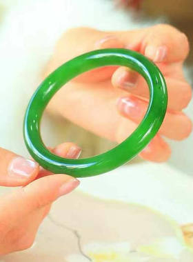 天然和田玉碧玉俄料老料手镯