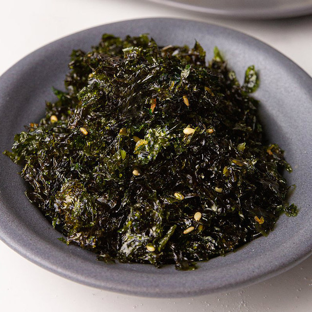 Seaweed crushed sesame rice ball ingredients for children 70g