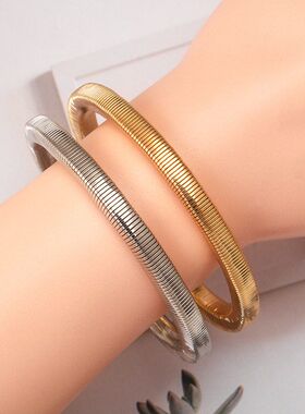 弹簧手环手饰不锈钢个性创意女