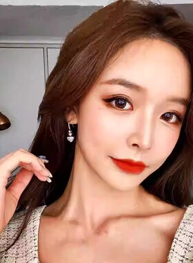 925纯银轻奢高级感项链女2026新款爆款独特精致小众莫桑石锁骨链