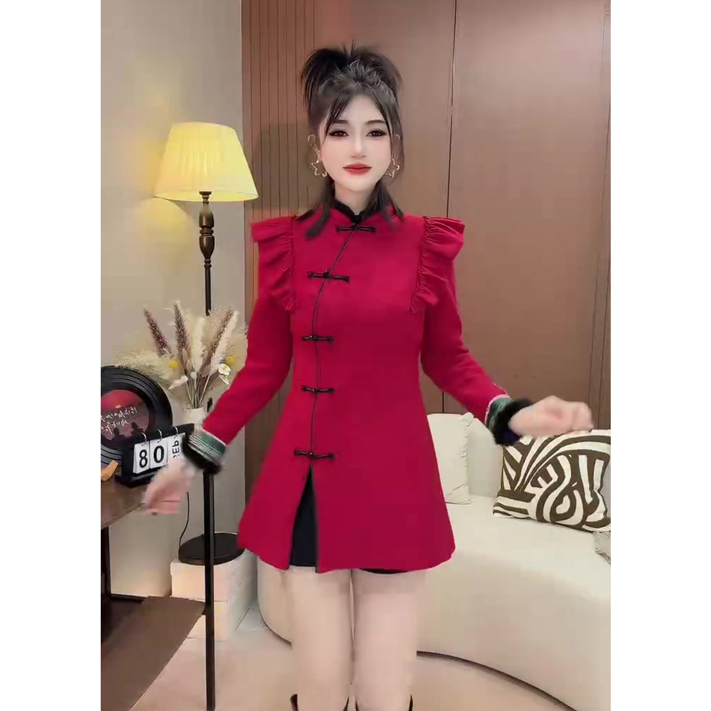 新中式盘扣菲菲边连衣裙女2025冬季新国风立领减龄洋气女裙中长裙,淘宝优惠券,粉丝福利购,淘宝优惠卷