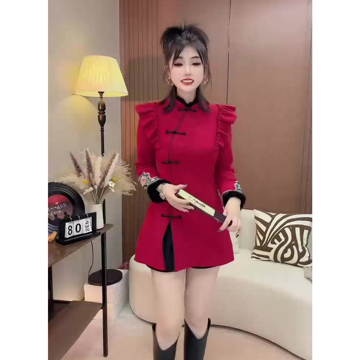 新中式盘扣菲菲边连衣裙女2025冬季新国风立领减龄洋气女裙中长裙,淘宝优惠券,粉丝福利购,淘宝优惠卷