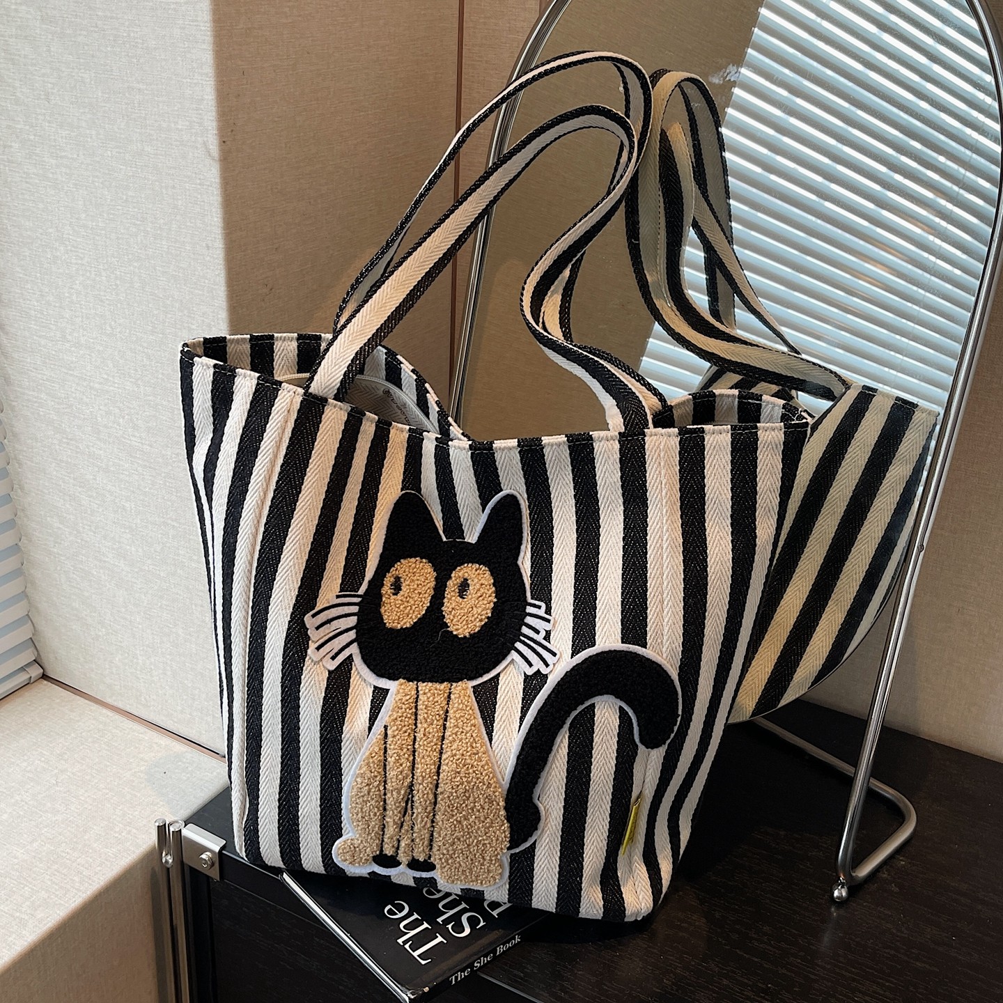 条纹帆布包女2026新款休闲大容量托特包卡通猫咪通勤单肩包手提袋,淘宝优惠券,粉丝福利购,淘宝优惠卷