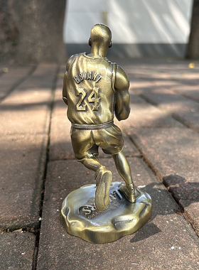 木公开物金属装饰摆件运动明星