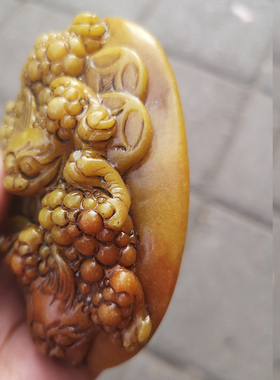 仿天然芙蓉石老挝田黄石不含铜钱三足金蟾手把件吸财金蟾家居摆设