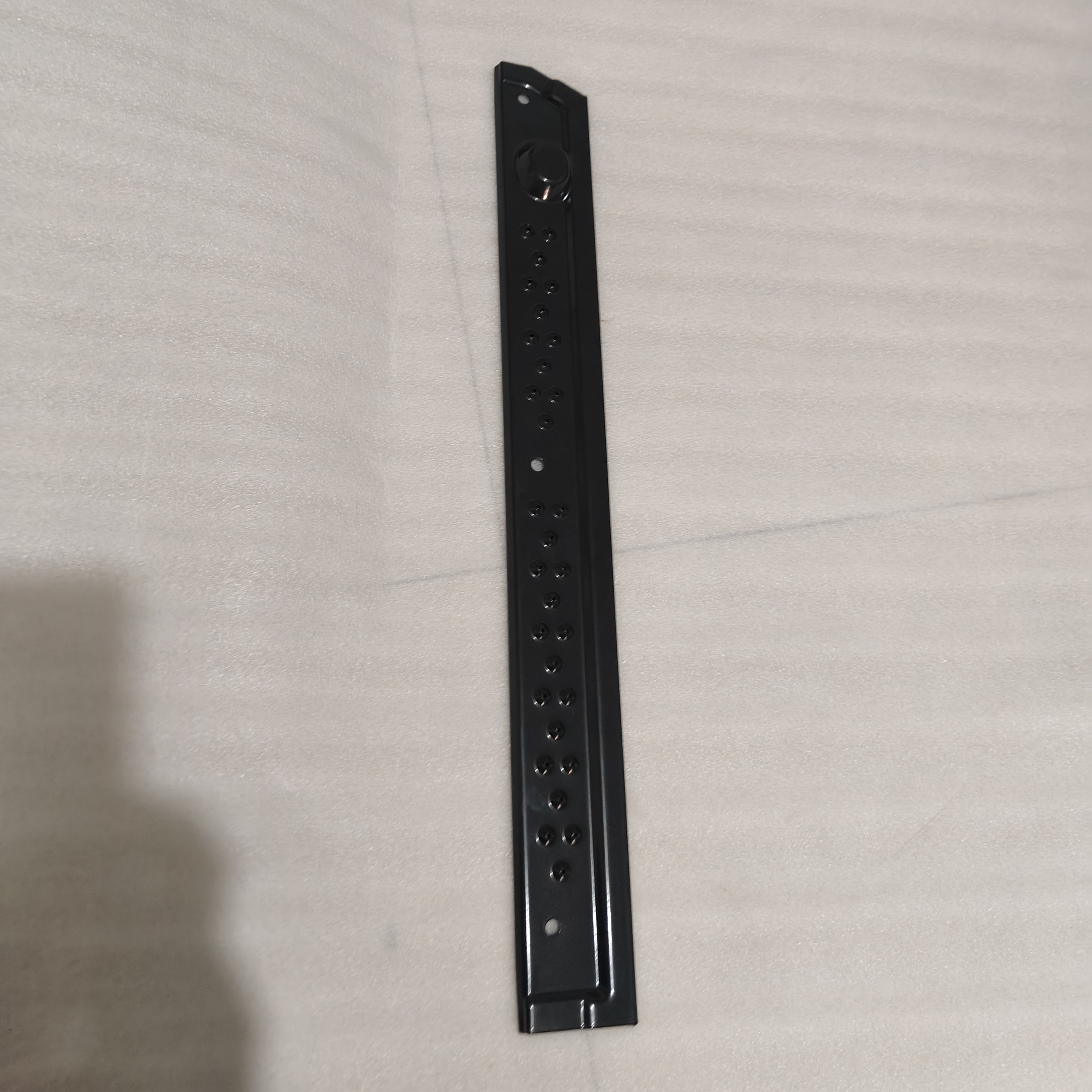 小松驾驶室地板垫压条脚垫压板防滑条PC200-8/220/240/360-8,淘宝优惠券,粉丝福利购,淘宝优惠卷