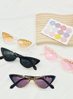 黑白条纹走秀新款时尚猫眼太阳镜