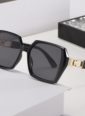 新款时尚墨镜女防晒大框太阳镜女