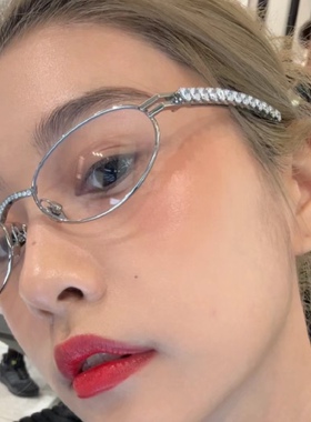 Jennie联名G家银色爱心钻石小椭圆框平光潮流百搭凹造型素颜眼镜