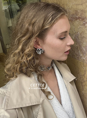 CETTCE 现货 Blumarine 24新款晶饰蝴蝶玫瑰花卉logo吊饰项链