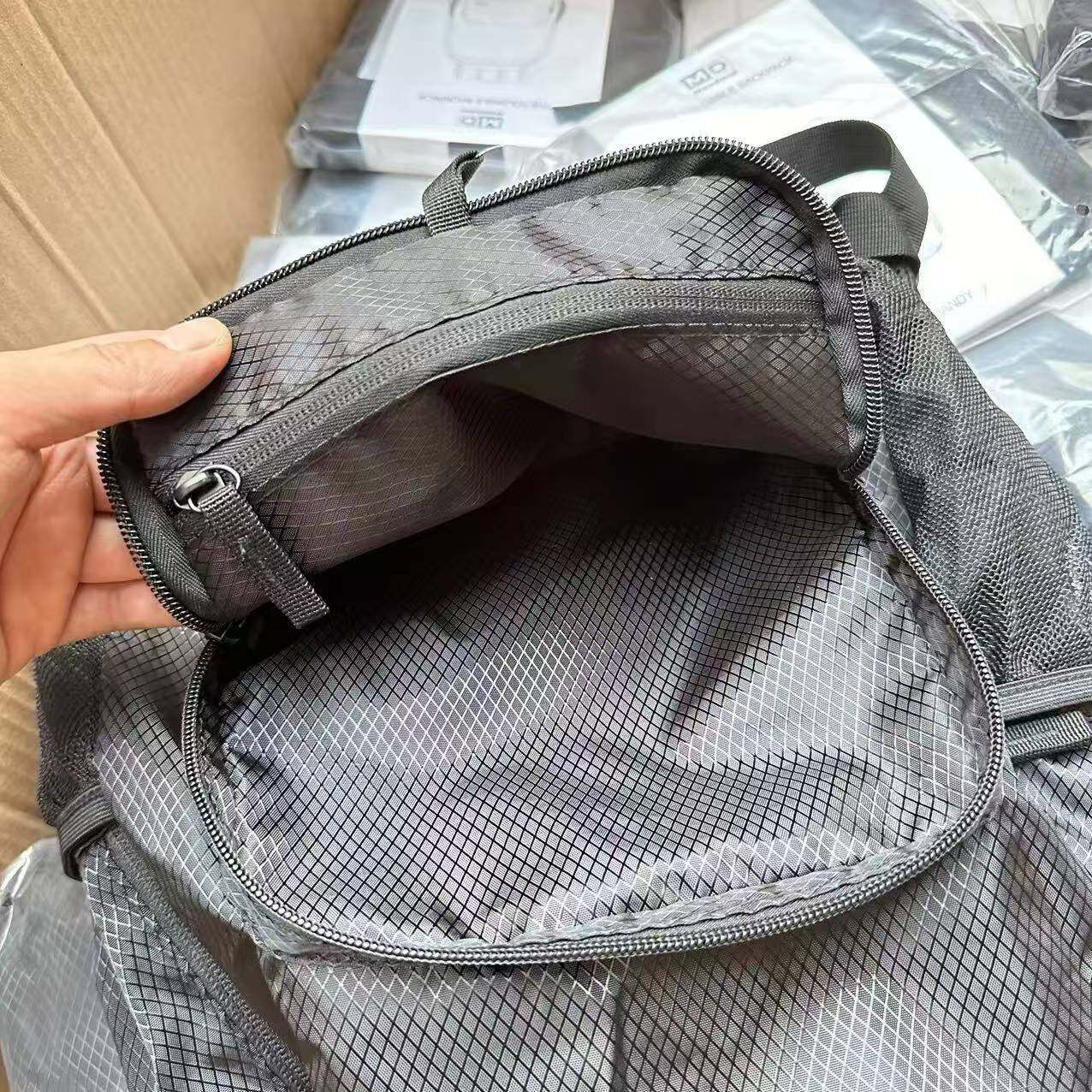 出口海外牛货！户外轻量化防水抗撕裂牛津布便携可折叠双肩包,淘宝优惠券,粉丝福利购,淘宝优惠卷