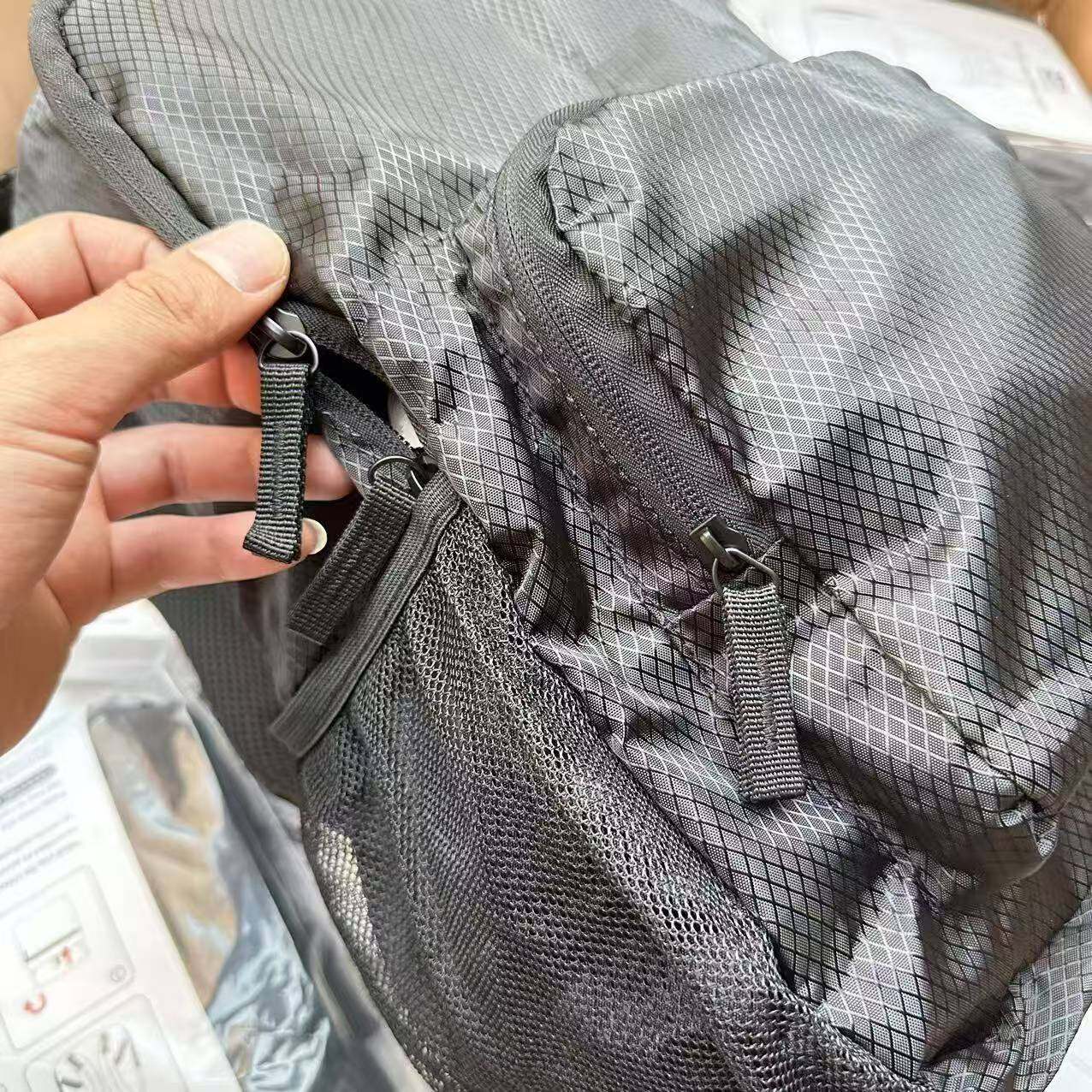 出口海外牛货！户外轻量化防水抗撕裂牛津布便携可折叠双肩包,淘宝优惠券,粉丝福利购,淘宝优惠卷