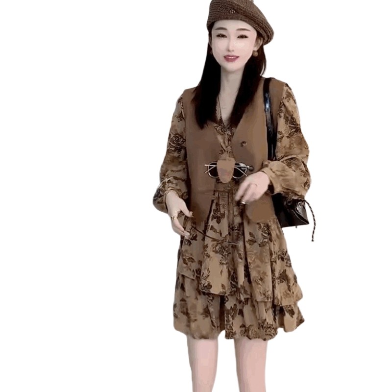 碎花连衣裙马甲两件套女新款港风时尚气质减龄长袖雪纺裙马夹套装,淘宝优惠券,粉丝福利购,淘宝优惠卷