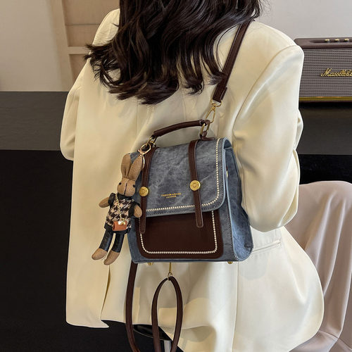 礼物送女生女友实用闺蜜女孩18岁成人礼儿童包包12岁初中生毕业 - 图0