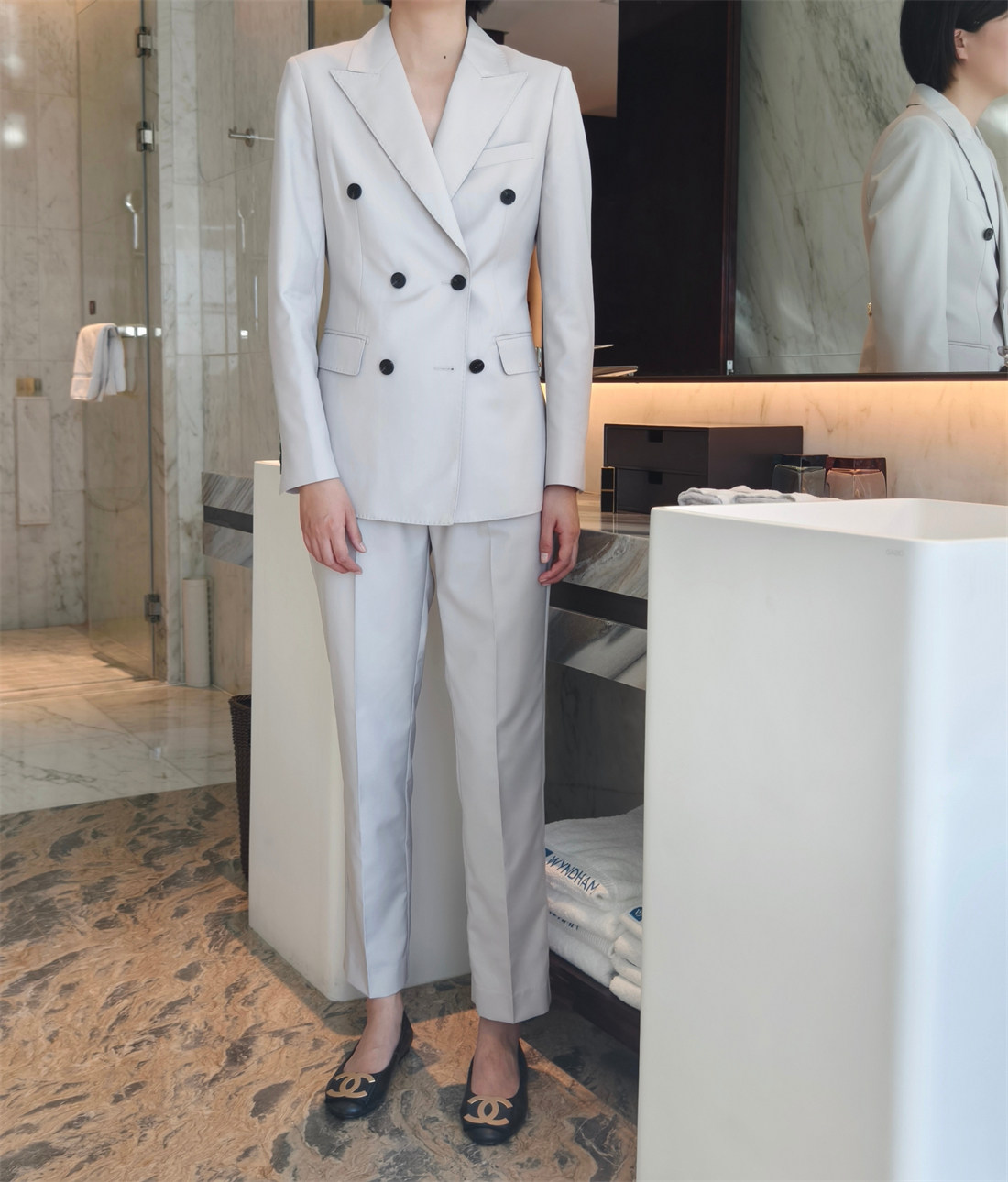 浅灰燕麦色女西装高级感双排扣职场通勤律师职业装高级感西服套装,淘宝优惠券,粉丝福利购,淘宝优惠卷