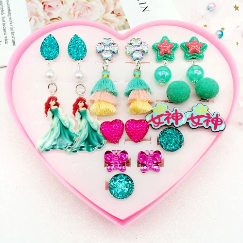 Наряд маленькой принцессы, серьги, кольцо, подарочная коробка, комплект, клипсы с кисточками, без проколов ушей, подарок на день рождения