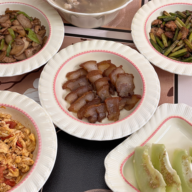 釉下彩2026新款碗碟套装家用奶油浮雕陶瓷餐具乔迁送礼饭碗菜盘子