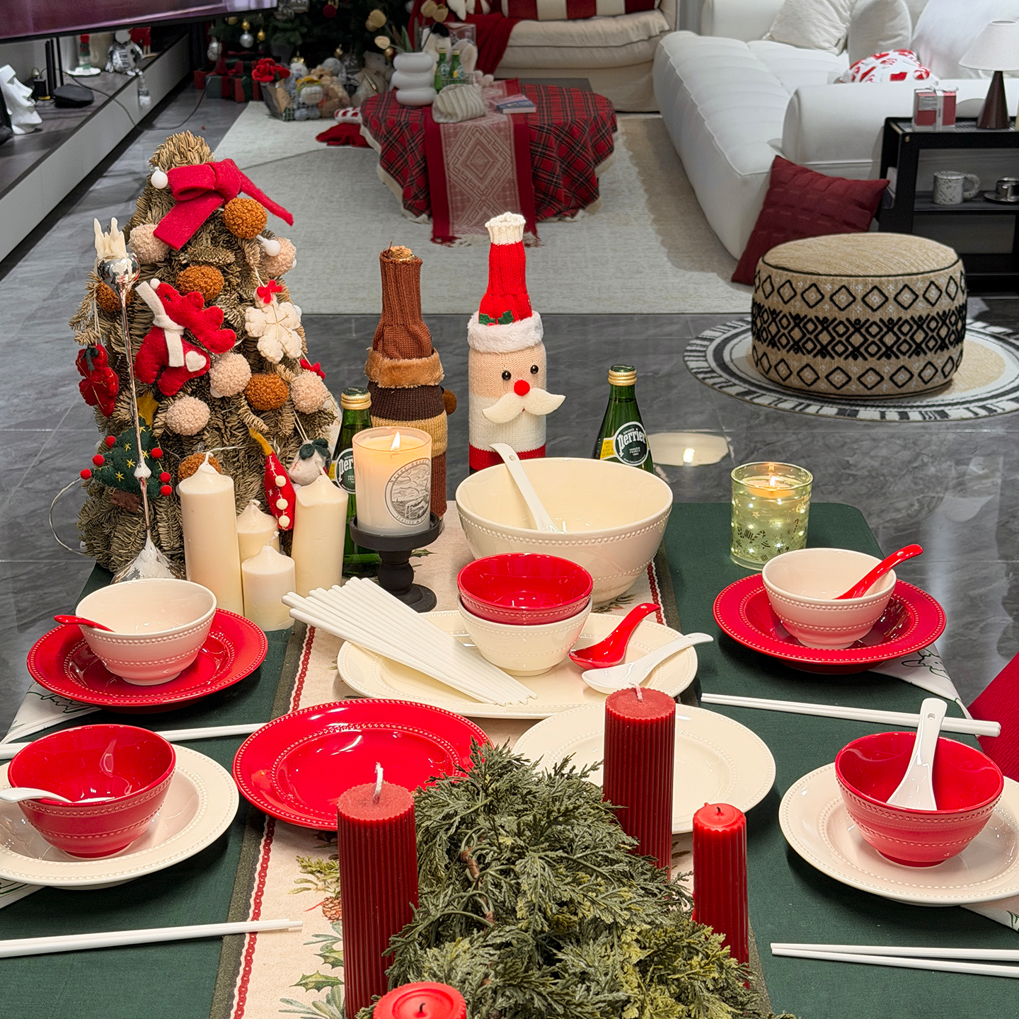 釉下彩2026新款新婚礼物碗碟套装家用浮雕餐具乔迁送礼饭碗盘组合,淘宝优惠券,粉丝福利购,淘宝优惠卷