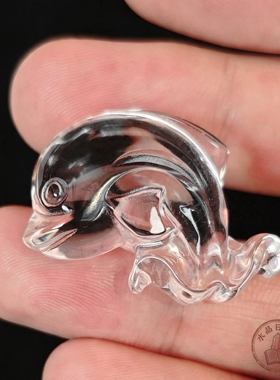 高透天然白水晶海豚精细雕刻件 高约3cm 立体海洋小动物挂坠雕件