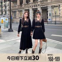 Zhang Dais 2023 autumn winter new display slim lamp core suede bestie small black dress retro trendy feel long sleeve dress woman