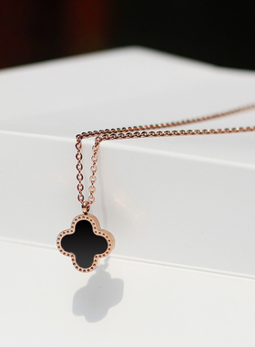 时尚幸运四叶草项链女小众设计高级感锁骨链2025新款爆款双面佩戴