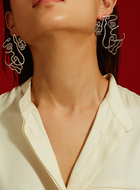 设计师耳钉CHENYIYUAN