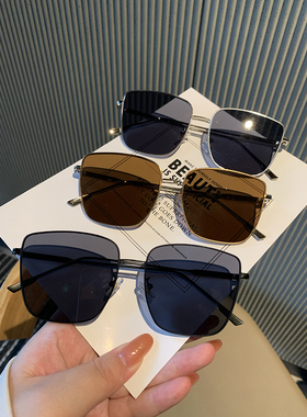 金属方框太阳镜女浅色小红书情侣