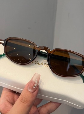 2025新款黑色韩版太阳镜