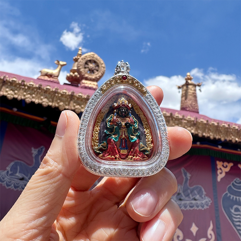 西藏彩绘药善泥手绘擦擦银壳大黑天黄财扎基拉姆黑财绿度佛牌吊坠 - 图1