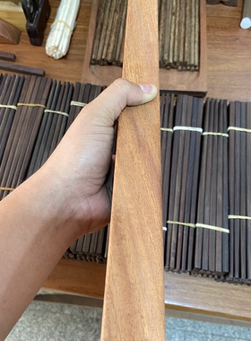 缅甸花梨木大果紫檀文房四宝镇纸一物一拍.一木对开.纹路对得上