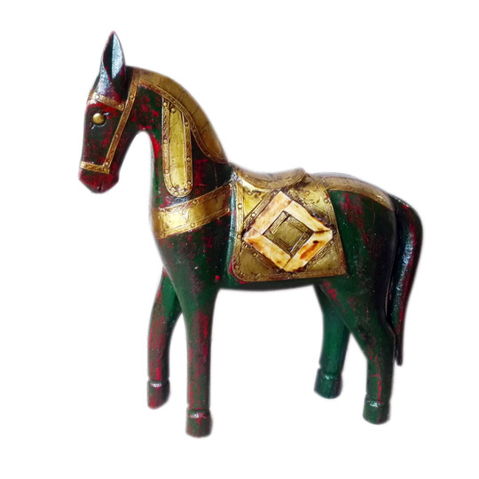 Spot Southeast Asian specialty handicraft gifts, home decoration ornaments, elegant and beautiful wood carvings, painted copper-inlaid horses