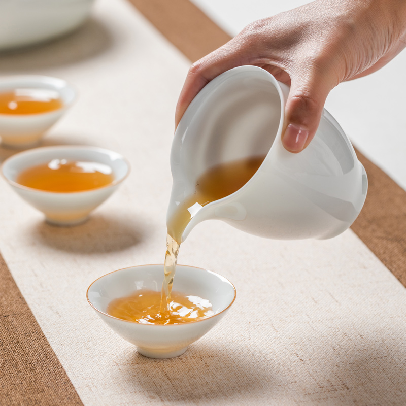 甜白瓷功夫茶杯陶瓷家用斗笠杯小号品茗杯敞口茶具单个喝普洱茶碗