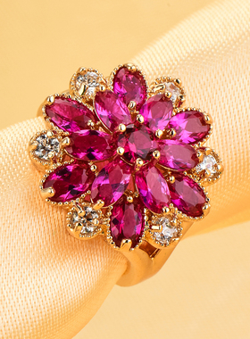 轻奢感典雅彩色饰品时尚多层花朵形首饰欧美流行手饰宝蓝锆石戒指