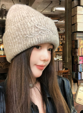 山吉羊毛混纺帽子女款冬季