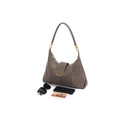 红蜻蜓复古植鞣腋下包包女式2025新款牛皮高级感月牙包单肩斜挎包 - 图2