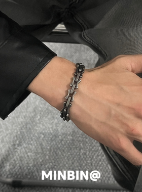 复古蛇脊椎骨钛钢手链嘻哈小众