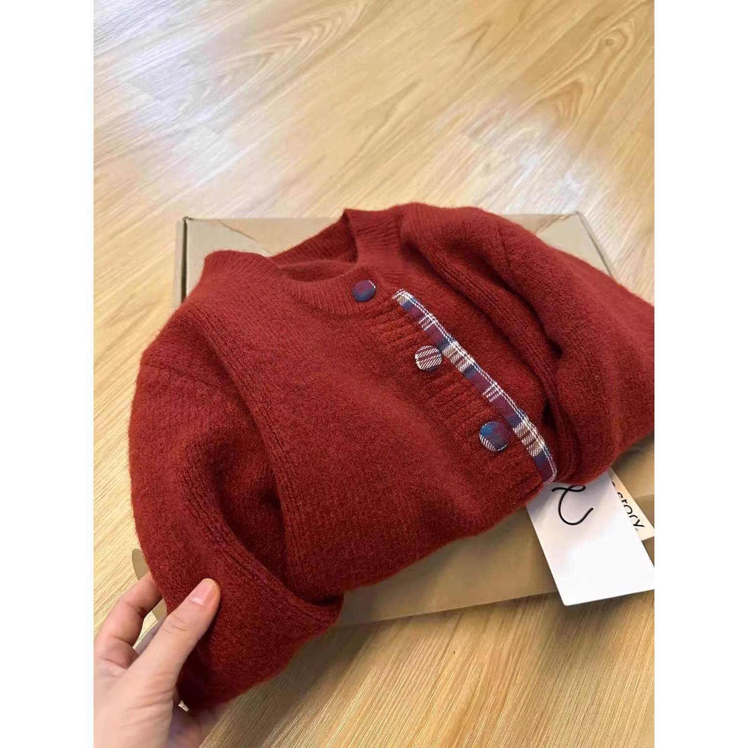 假两件韩系圆领拼接格子毛衣女2025秋冬新款针织外套洋气休闲开衫,淘宝优惠券,粉丝福利购,淘宝优惠卷