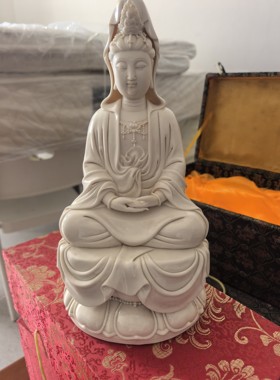 陶瓷观世音菩萨家用供奉佛像摆件德化白瓷手工雕像郑金星作品孤品