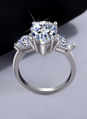 时尚925纯银镀铂金莫桑石水滴梨形戒指豪镶异形钻 4克拉女款戒子